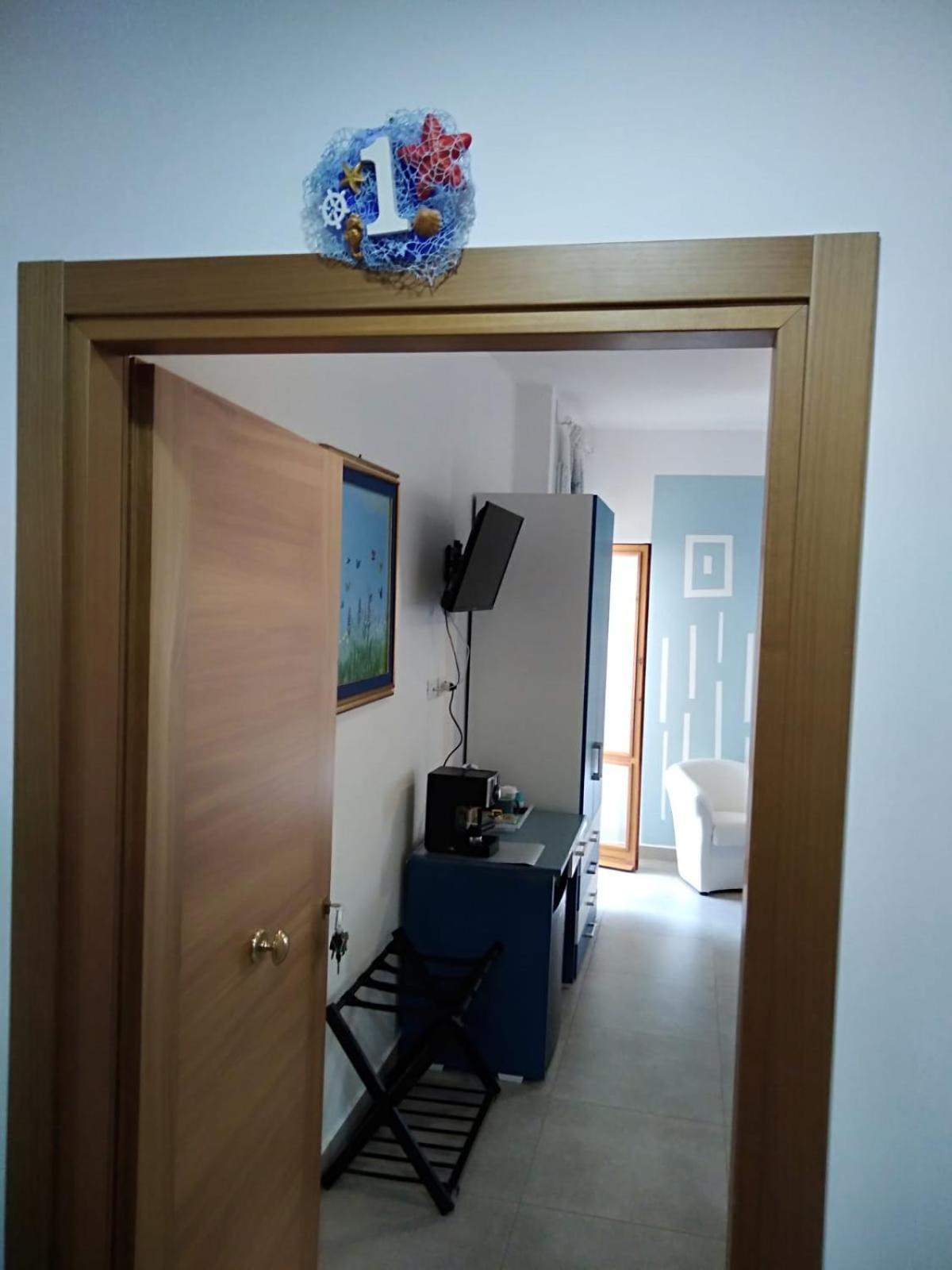 Antares B&B คาริอาตี ภายนอก รูปภาพ