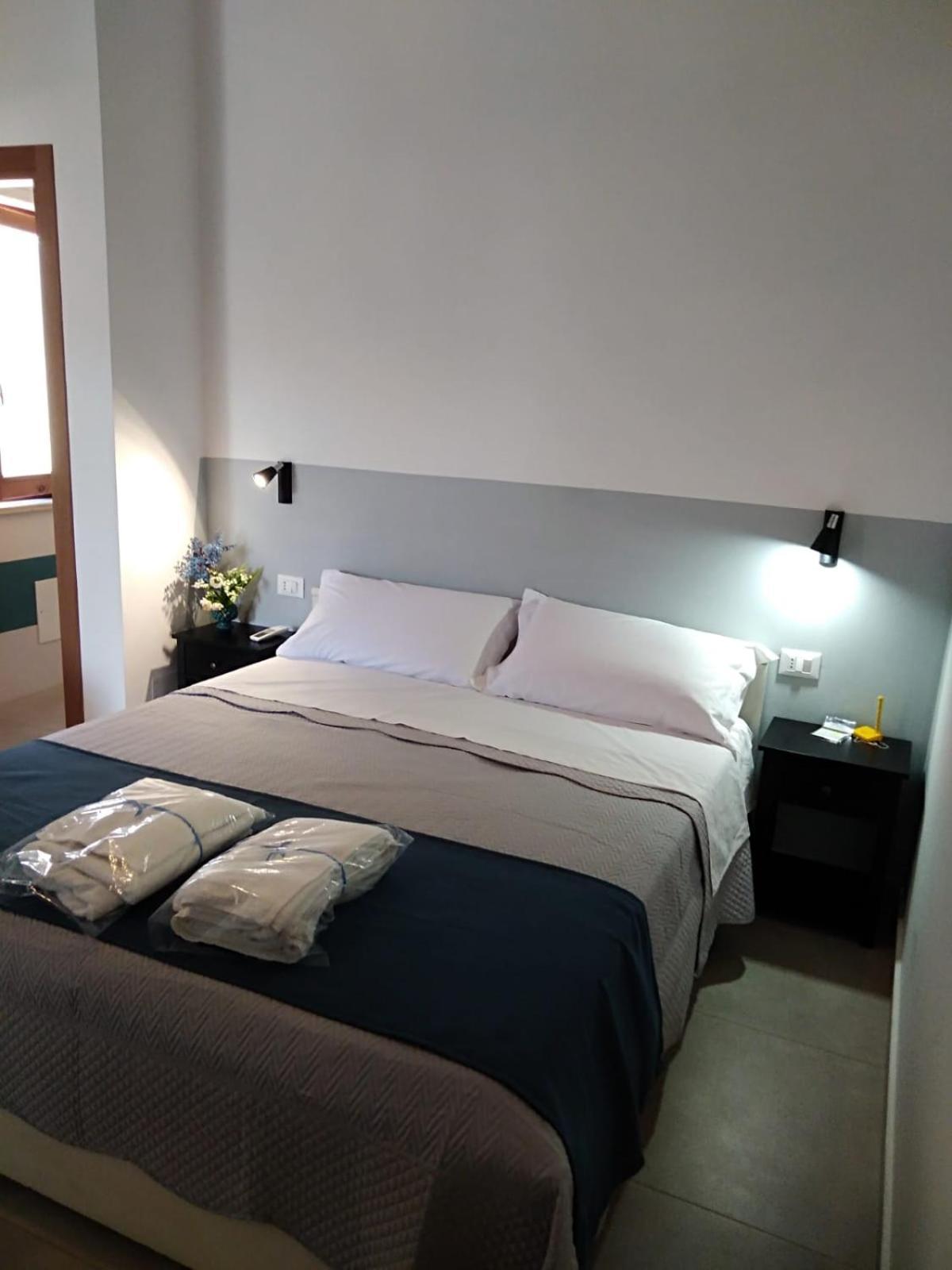 Antares B&B คาริอาตี ภายนอก รูปภาพ