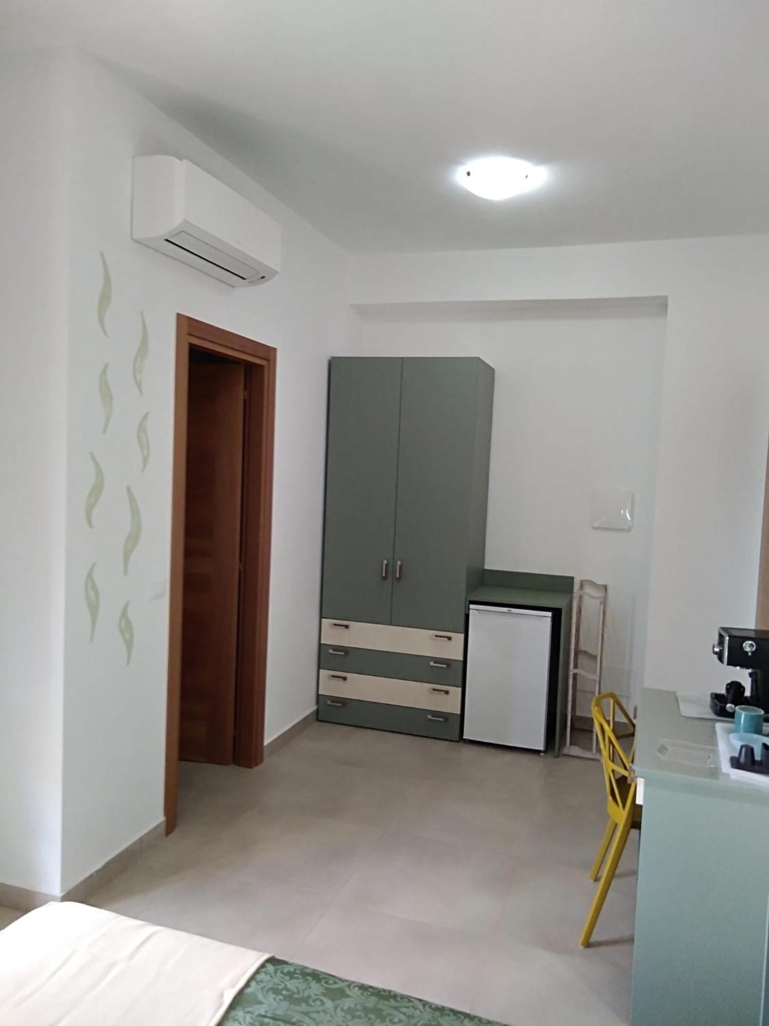 Antares B&B คาริอาตี ภายนอก รูปภาพ