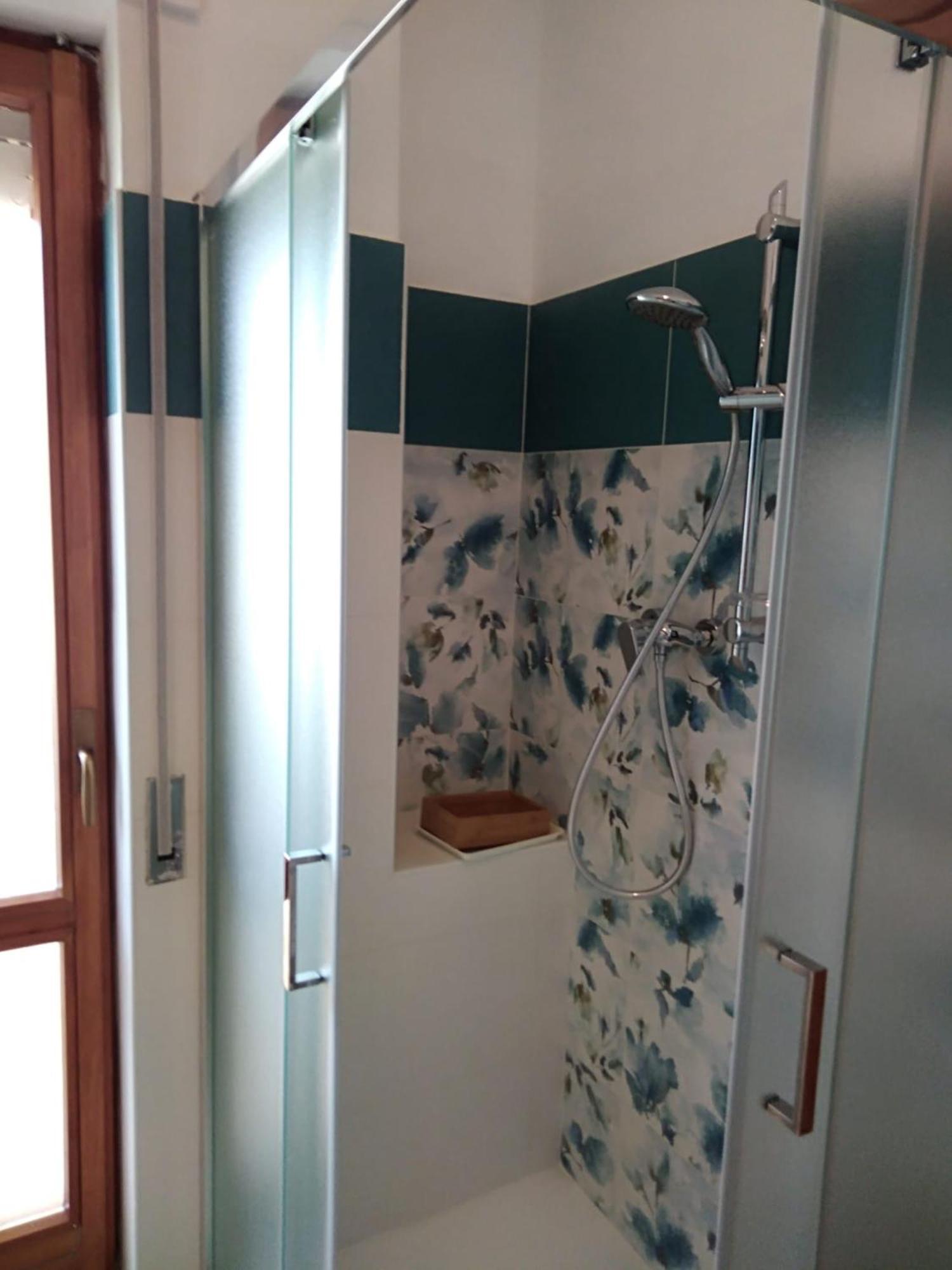 Antares B&B คาริอาตี ภายนอก รูปภาพ